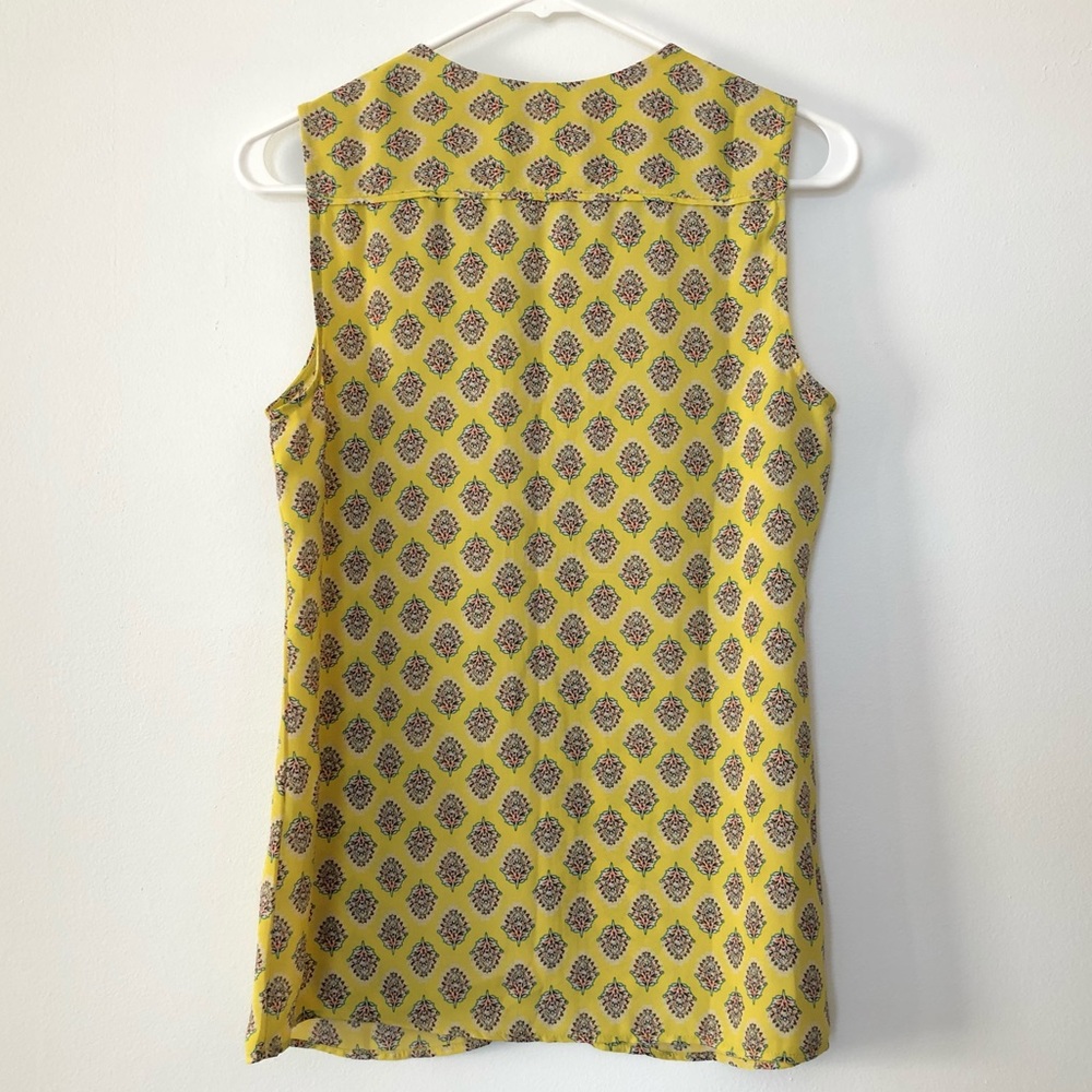 NWOT Banana Republic Floral Motif Tank - Picture 2 of 4